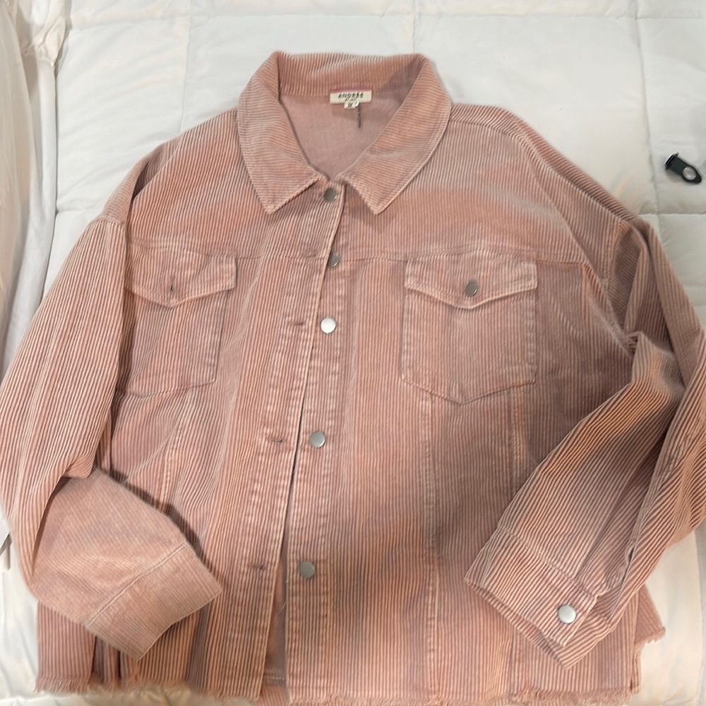 Light pink corduroy jacket with partial raw hem